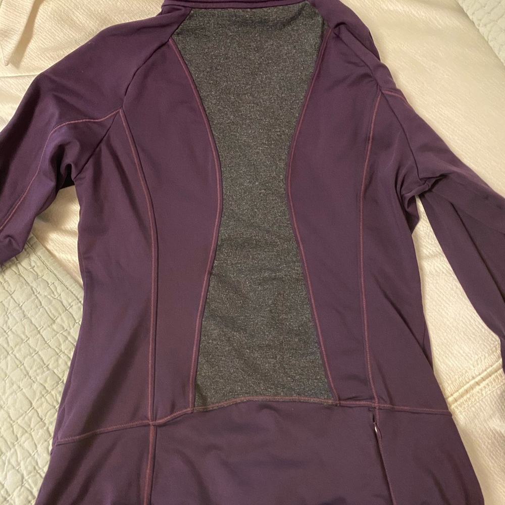 Athleta Jacket Perfect Condition - image 3